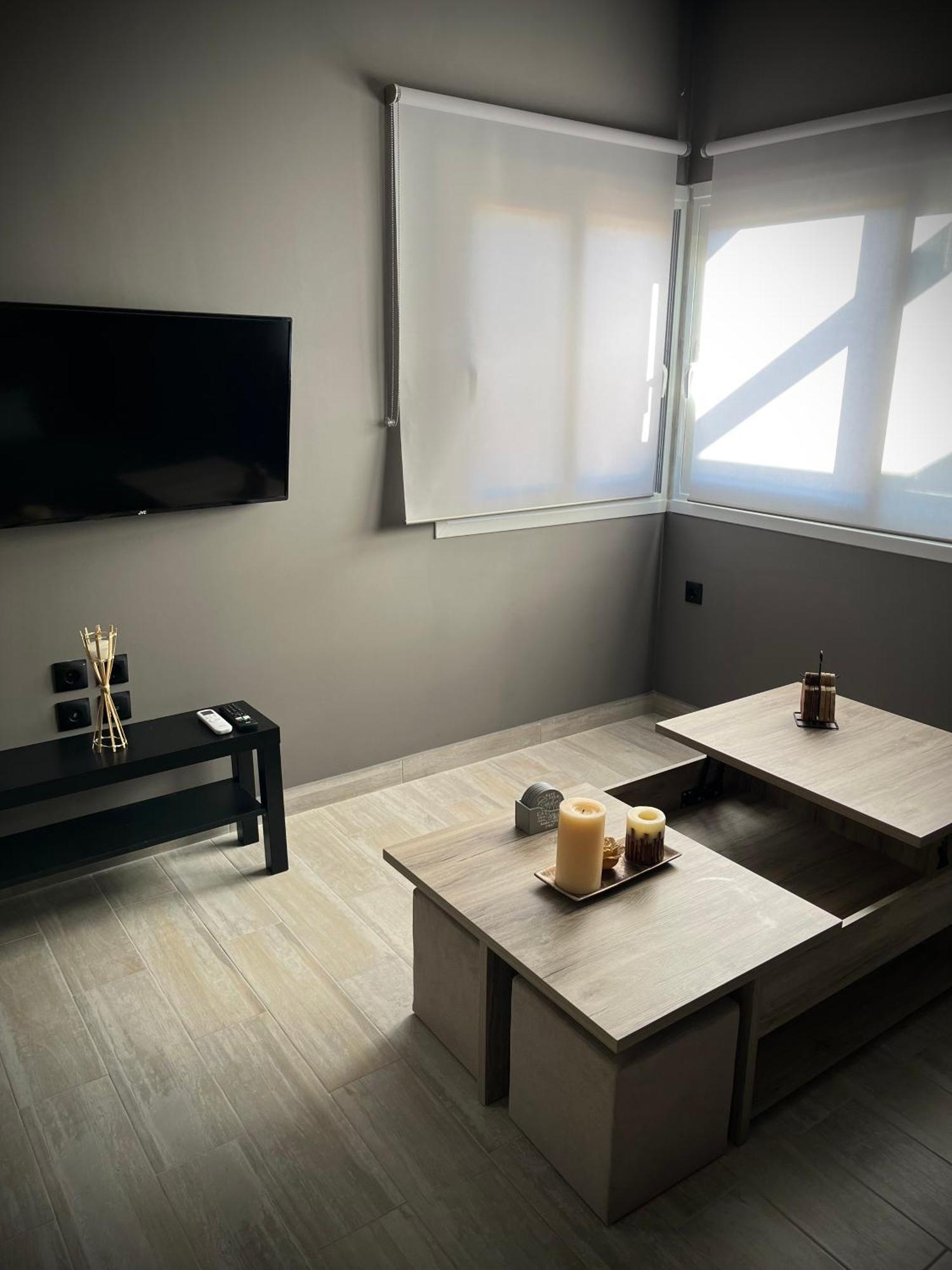 Joannas Airport Luxury Rooms 阿特米达 外观 照片