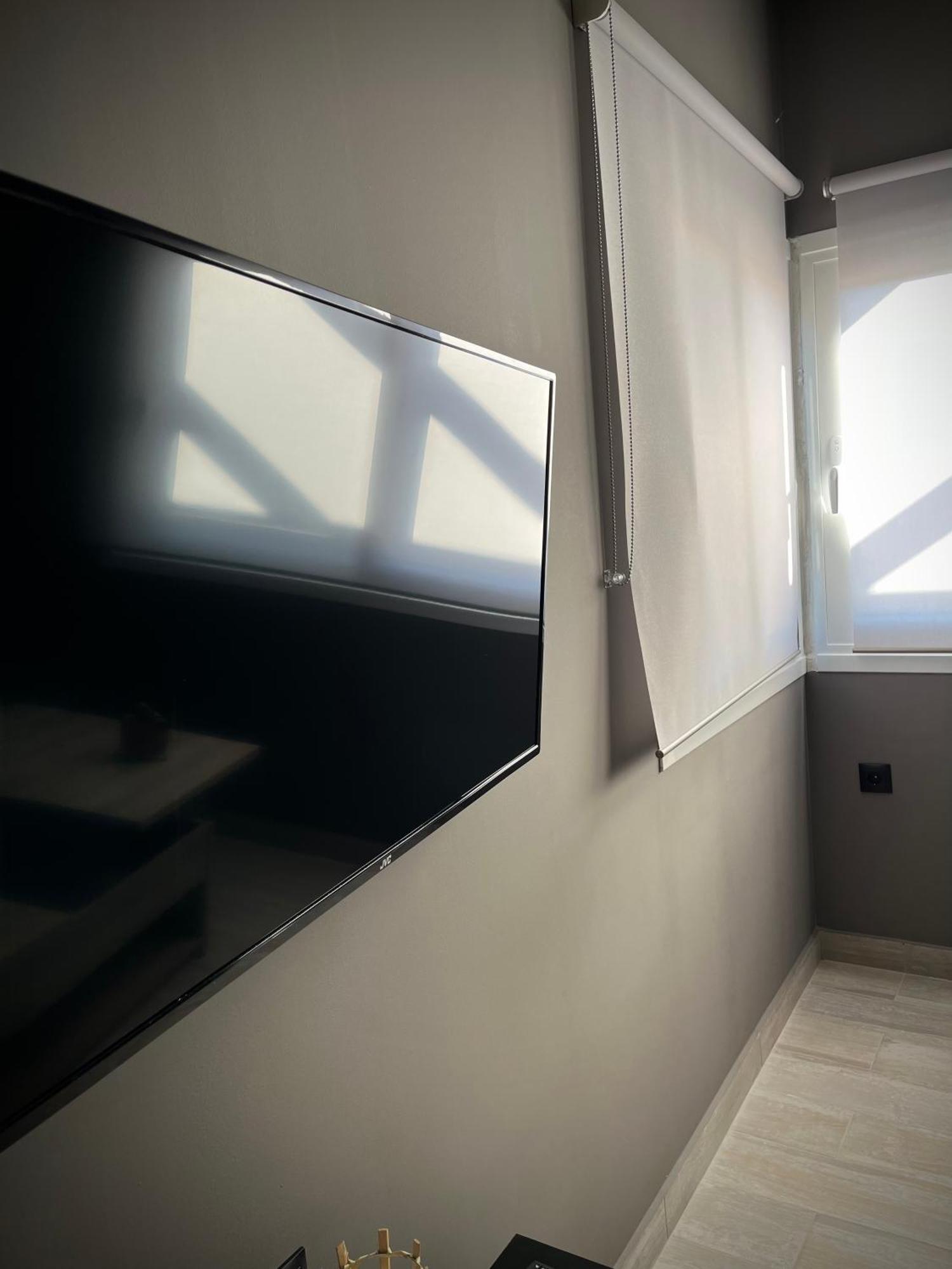 Joannas Airport Luxury Rooms 阿特米达 外观 照片